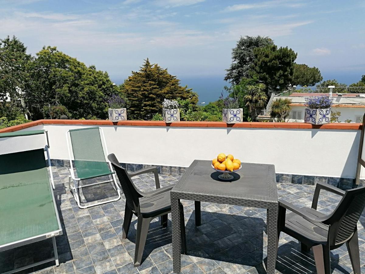 B&B Villa Teresa Sorrento Eksteriør billede